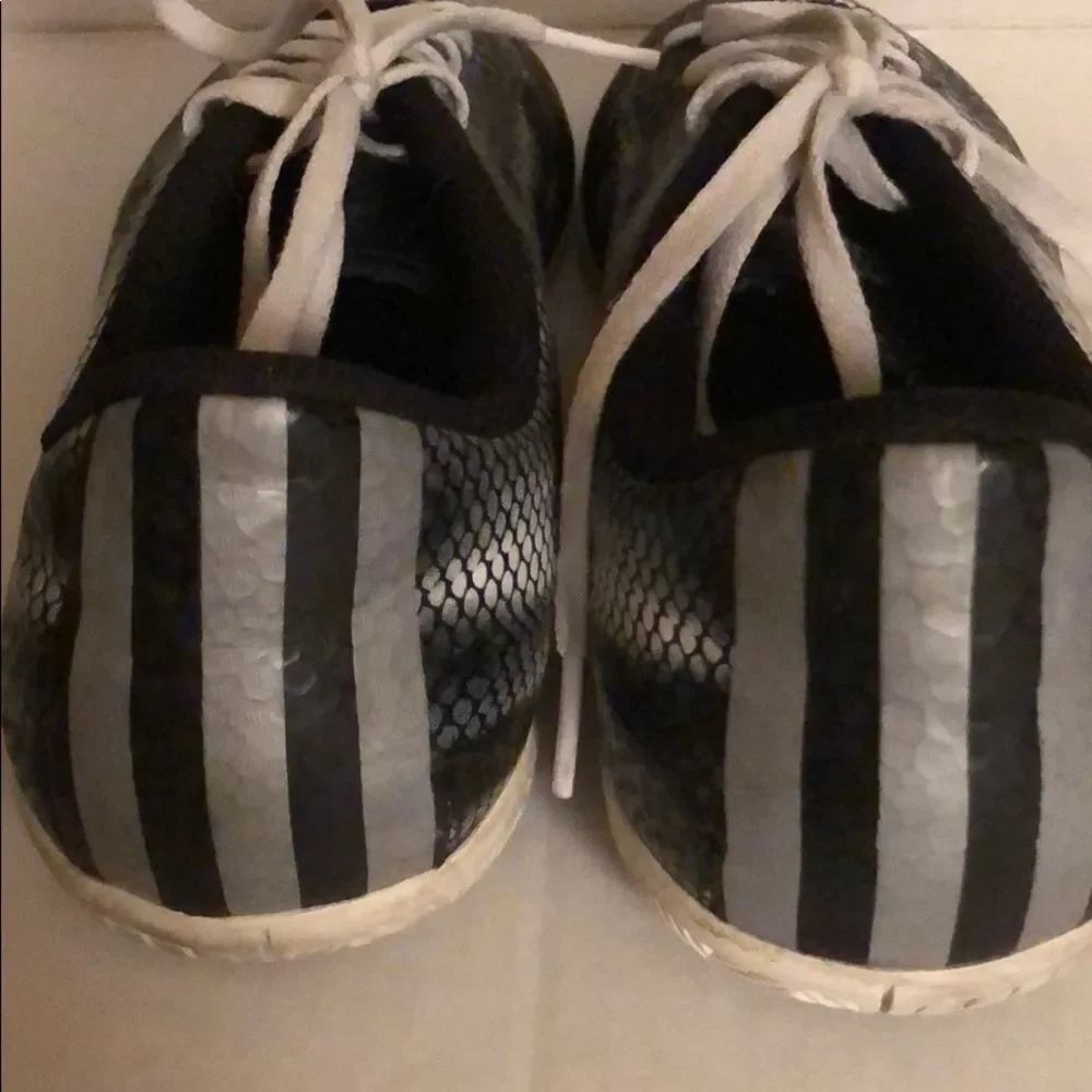 Adidas Indoor‎ Football Shoes
